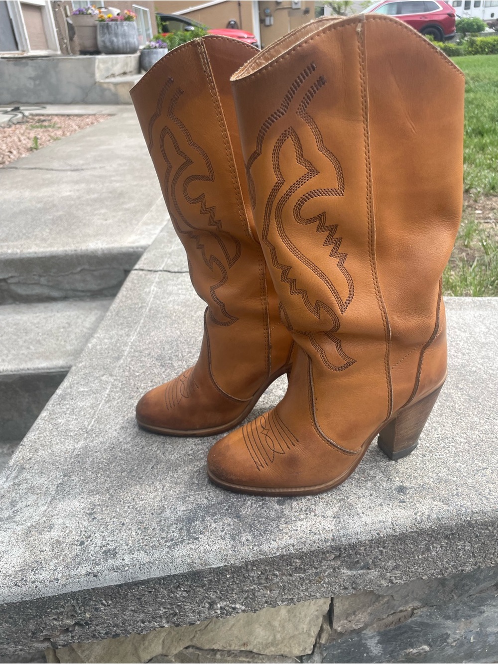 Vintage Hanna High-Heel Cowboy Boots - Picture 5 of 7